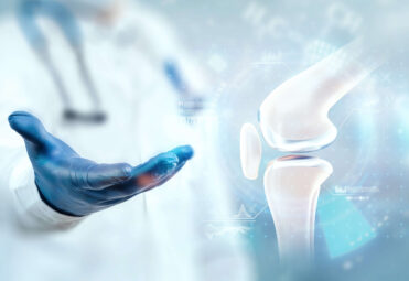 medical-poster-image-bones-knee-joint-knee-arthritis-inflammation-fracture-cartilage-copy-space (1)